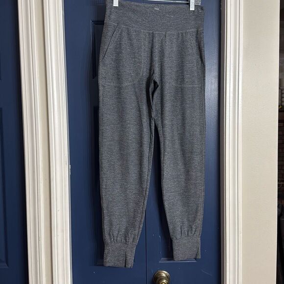 Tna Aritzia Zephyr Joggers Size Small - Picture 2 of 6